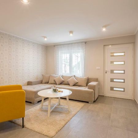 Luxury Apartment Beyond Stobreč Εξωτερικό φωτογραφία