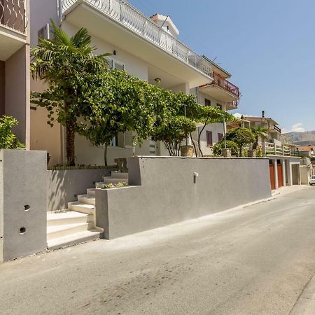 Luxury Apartment Beyond Stobreč Εξωτερικό φωτογραφία