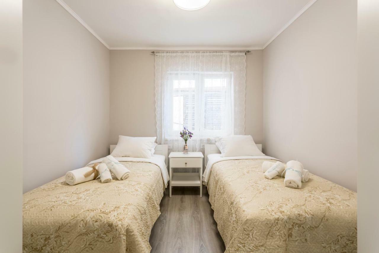 Luxury Apartment Beyond Stobreč Εξωτερικό φωτογραφία