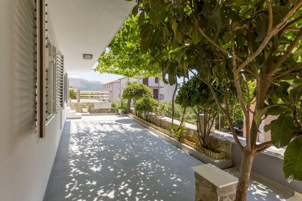 Luxury Apartment Beyond Stobreč Εξωτερικό φωτογραφία